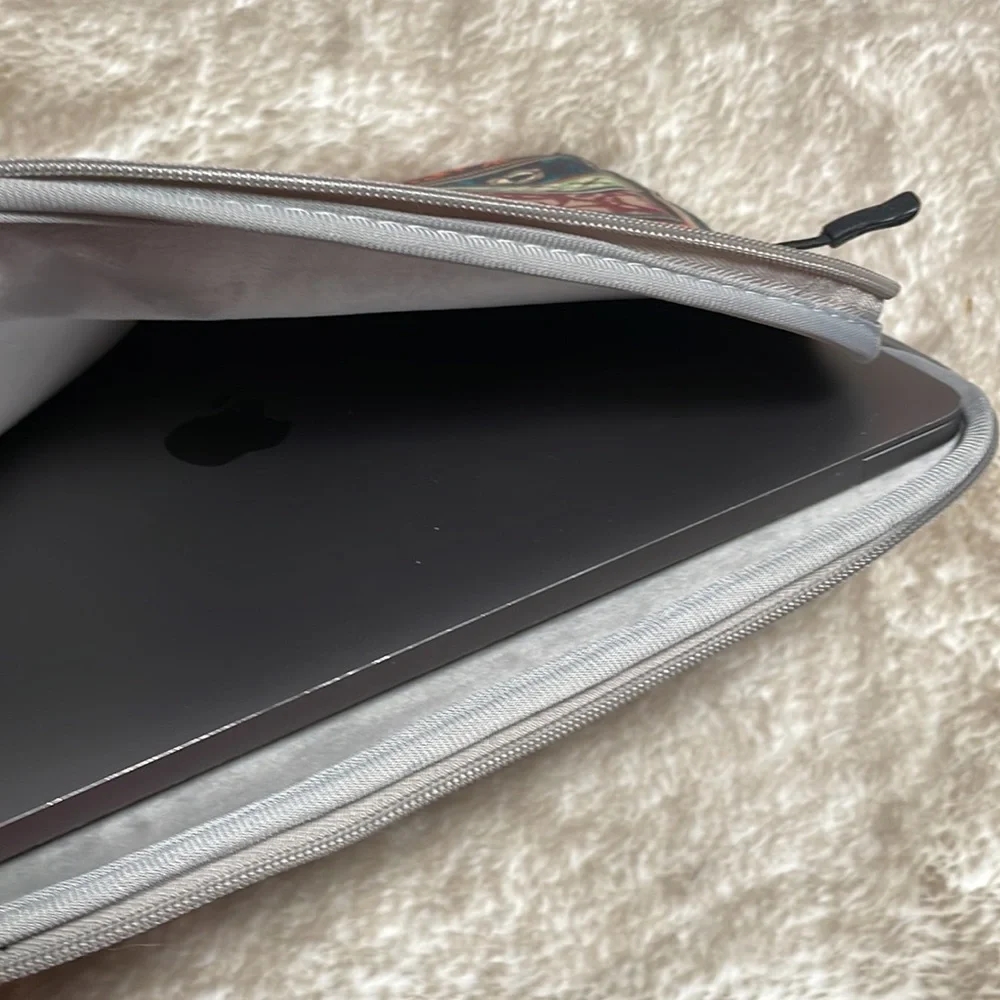 iPad / Laptop Sleeve